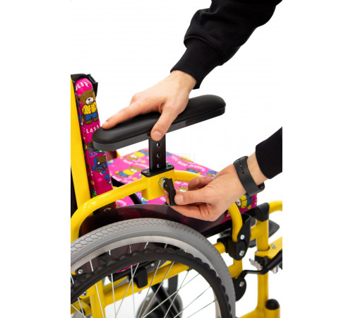 Кресло-коляска механическая MET Pole