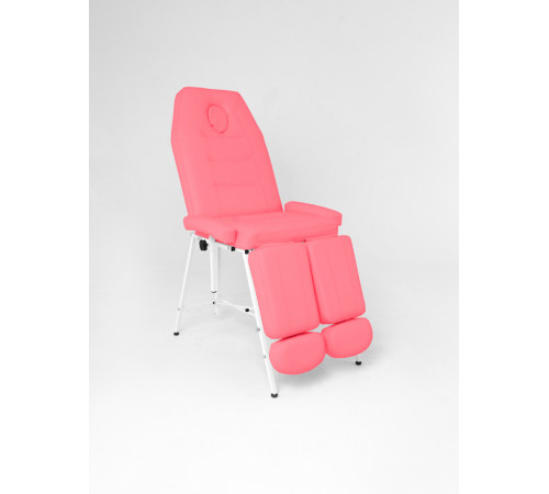 Кресло педикюрное Горизонт с вырезом и двойным наполнением